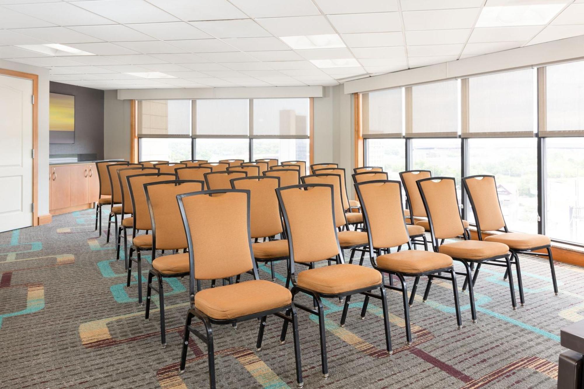 Residence Inn By Marriott Springfield Old Keene Mill Bagian luar foto