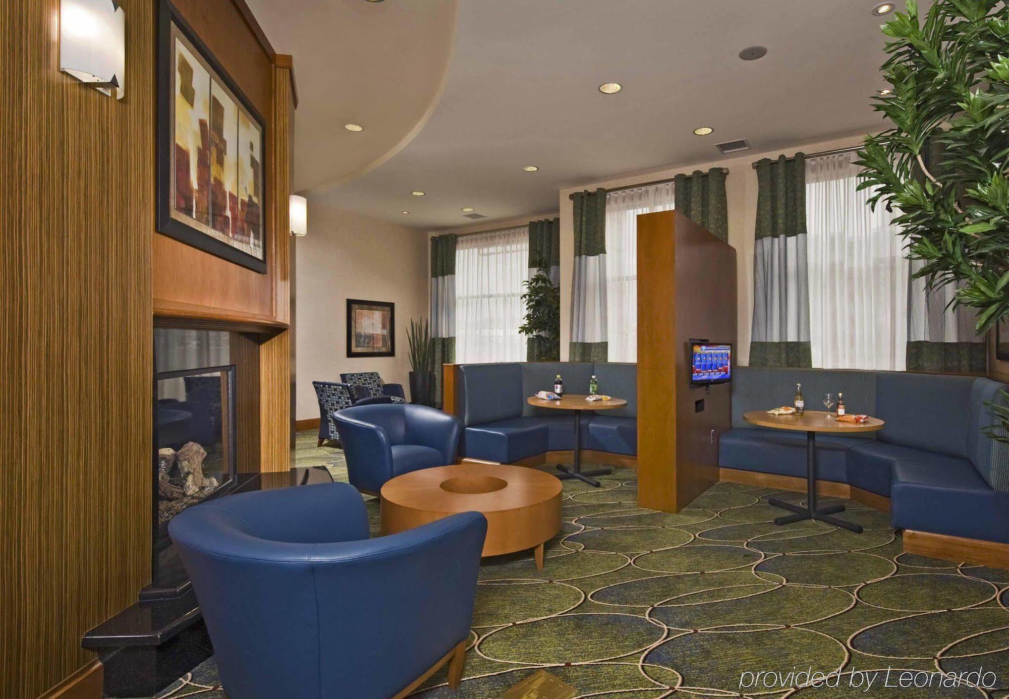 Residence Inn By Marriott Springfield Old Keene Mill Bagian luar foto